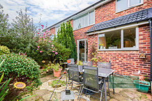 Photo 15- click for photo gallery